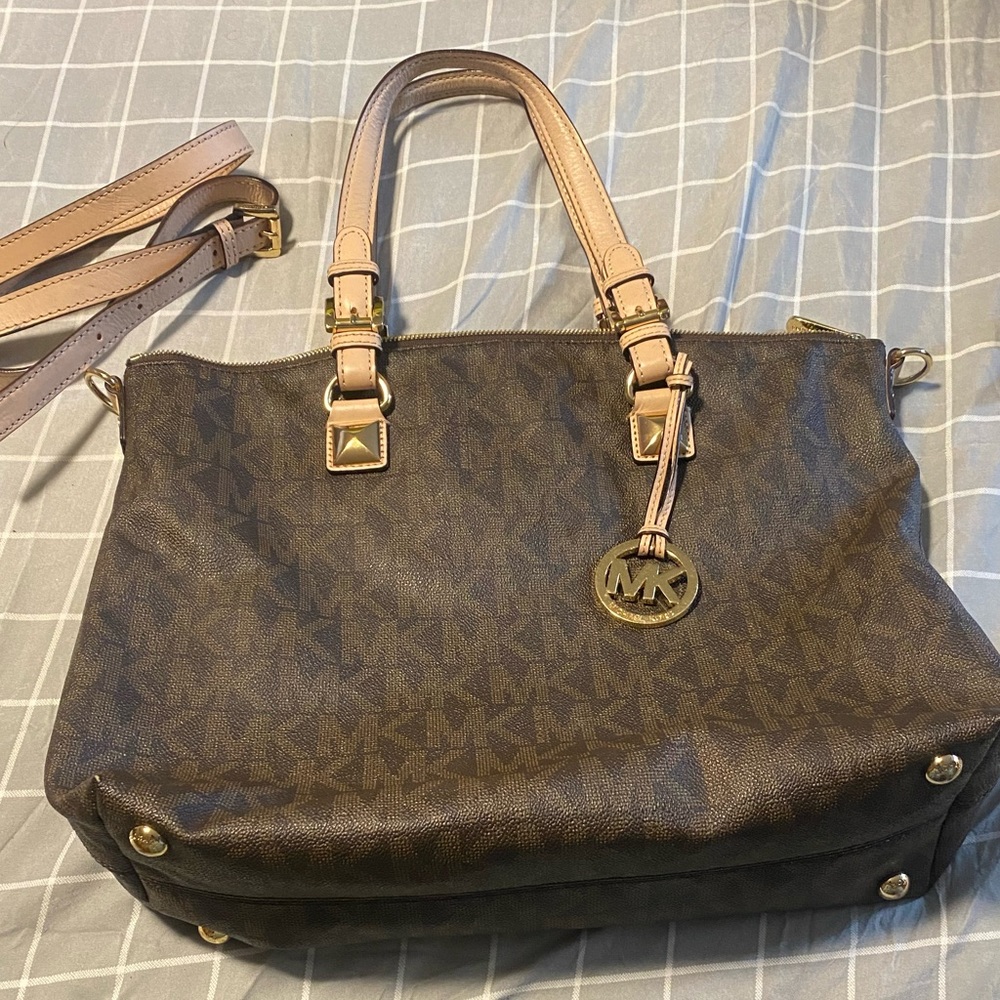 Large Michael Kors tote
